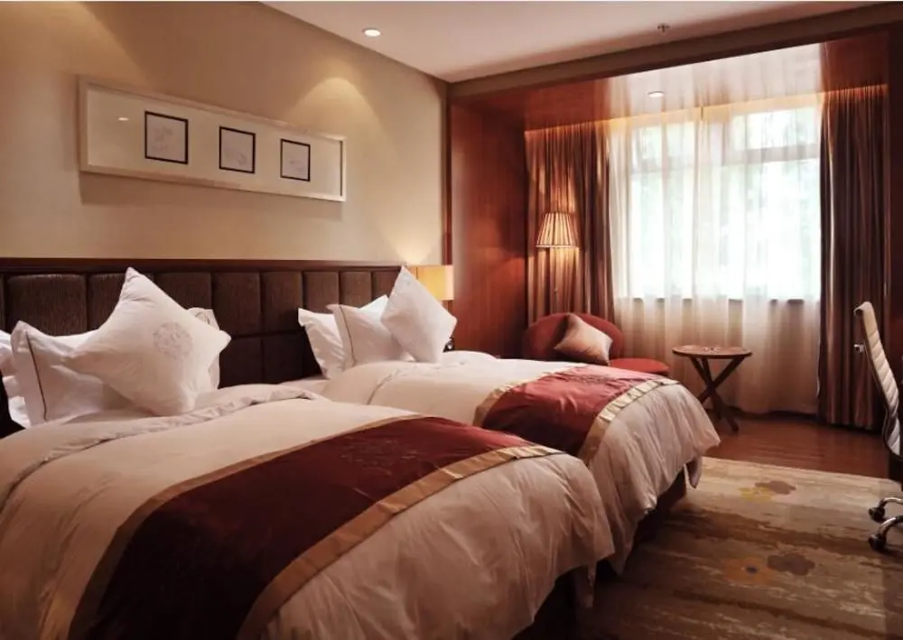 Янчжоу: Hentique Huijin Resort Hotel