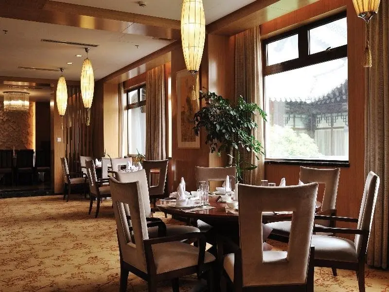 Янчжоу: Hentique Huijin Resort Hotel