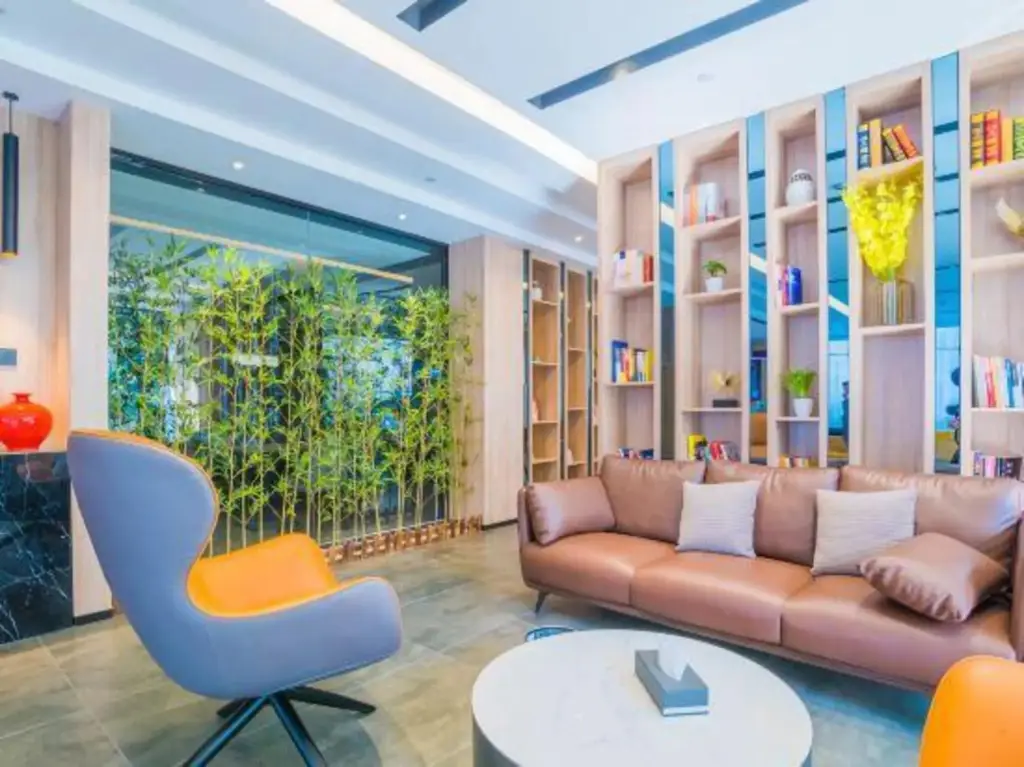 Youth Sunshine S Hotel (Xiamen SM Plaza Songbai Rainbow) — фото 1