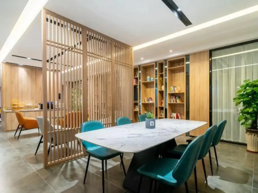 Сямынь: Youth Sunshine S Hotel (Xiamen SM Plaza Songbai Rainbow)