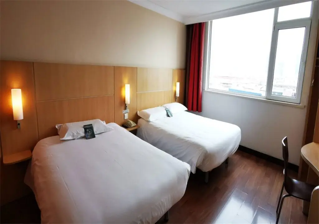 Тяньцзинь: ibis Tianjin Railway Station Hotel