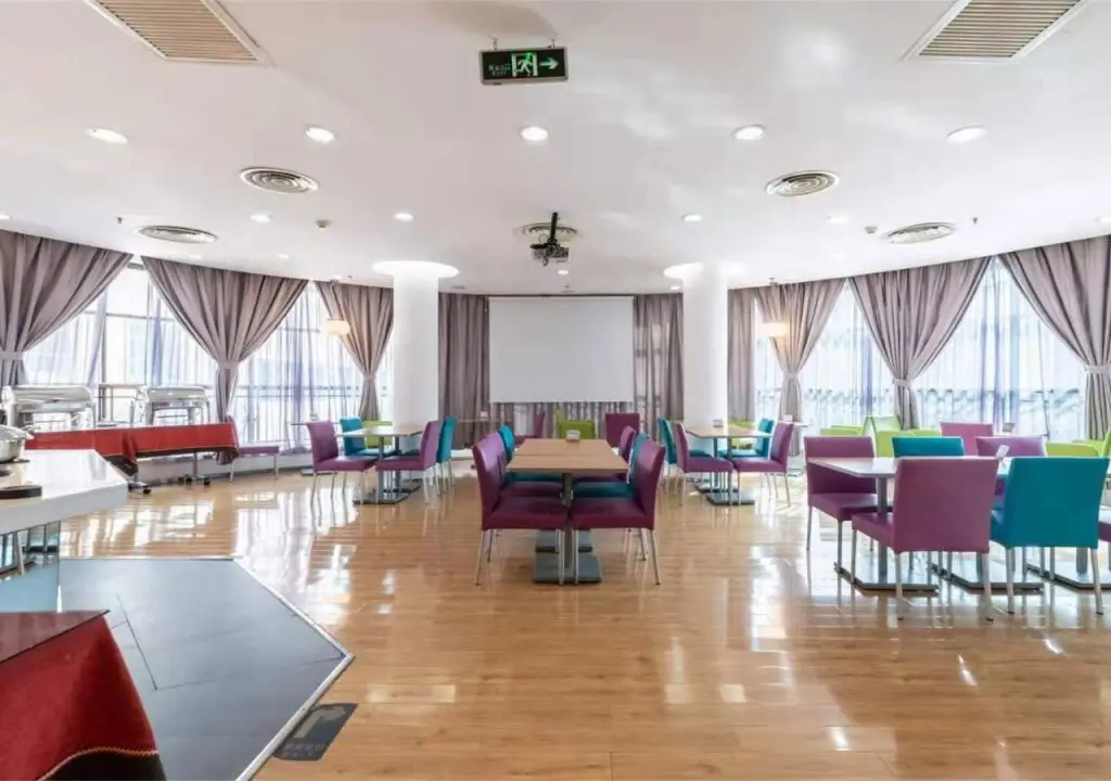 Тяньцзинь: ibis Tianjin Railway Station Hotel