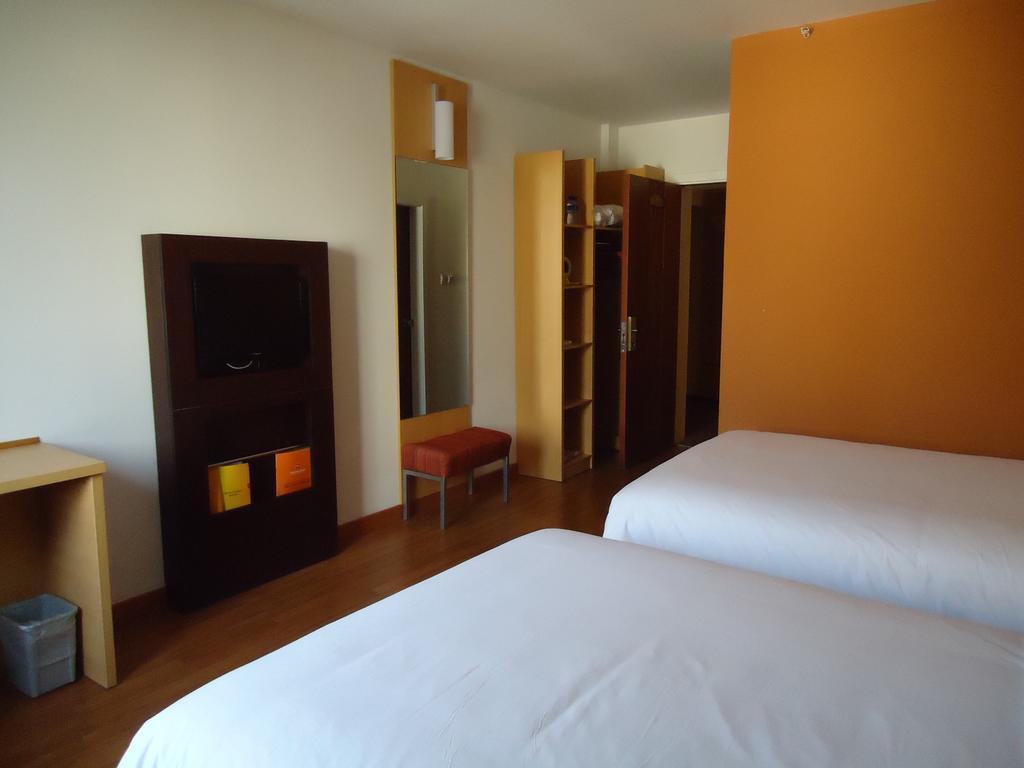 Шанхай: Ibis Shanghai JinshaJiang