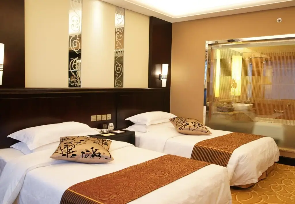 Kunming Green Land Hotel — фото 1