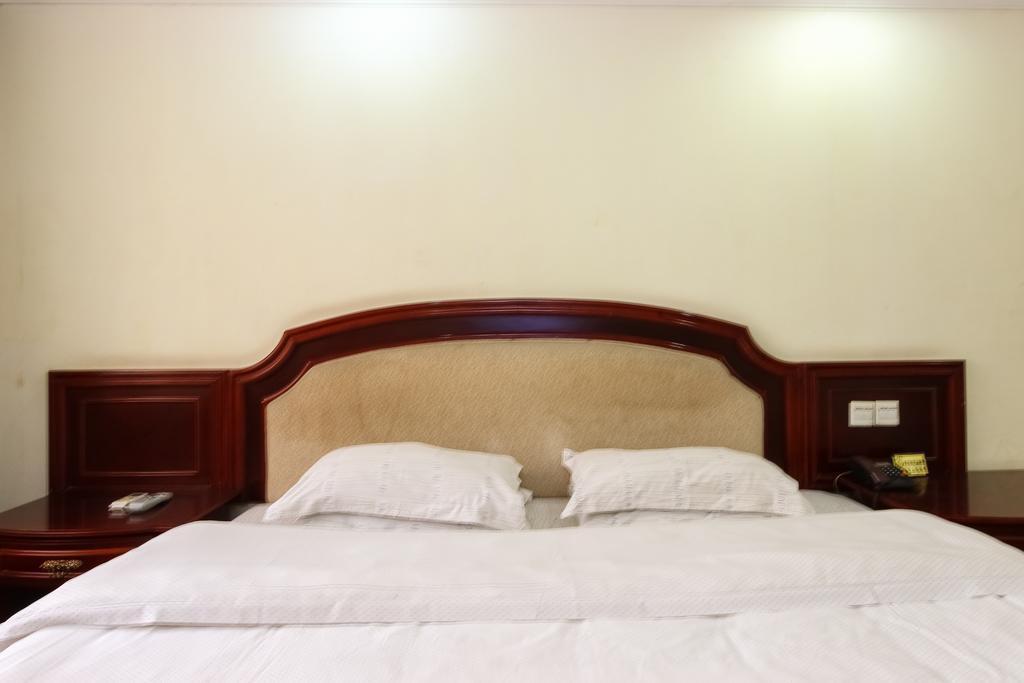 Гуанчжоу: Yecheng Hotel