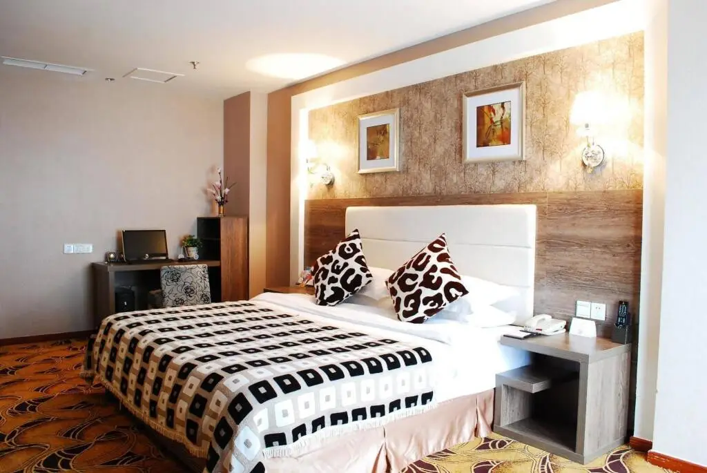 Чэнду: Huadu Shidai Hotel - Chengdu