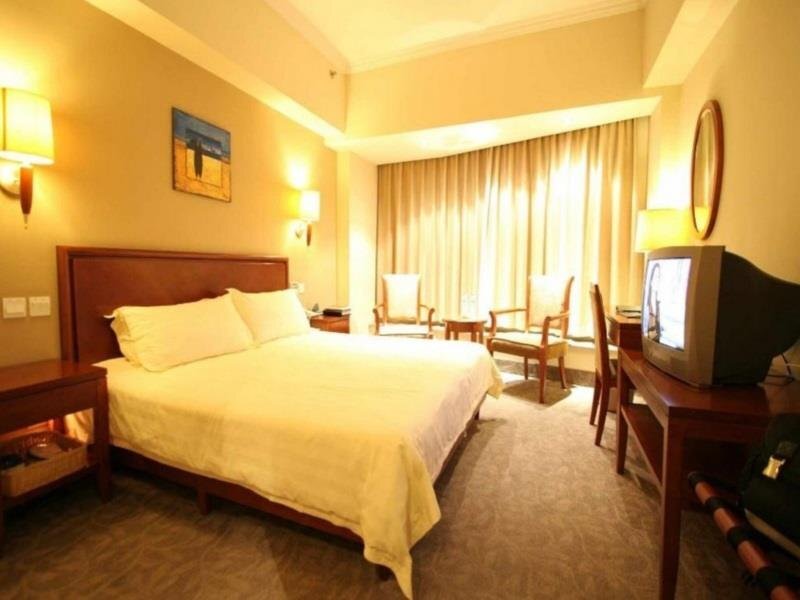 Циндао: Qingdao ST. Paradise Hotel