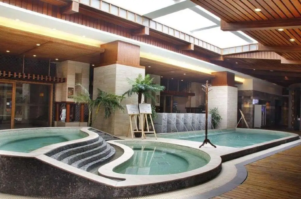 Дунгуань: Grand Oriental Hotel
