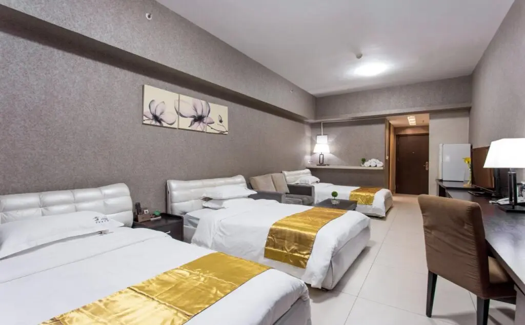 Гуанчжоу: Shengang Poly Central International Apartment