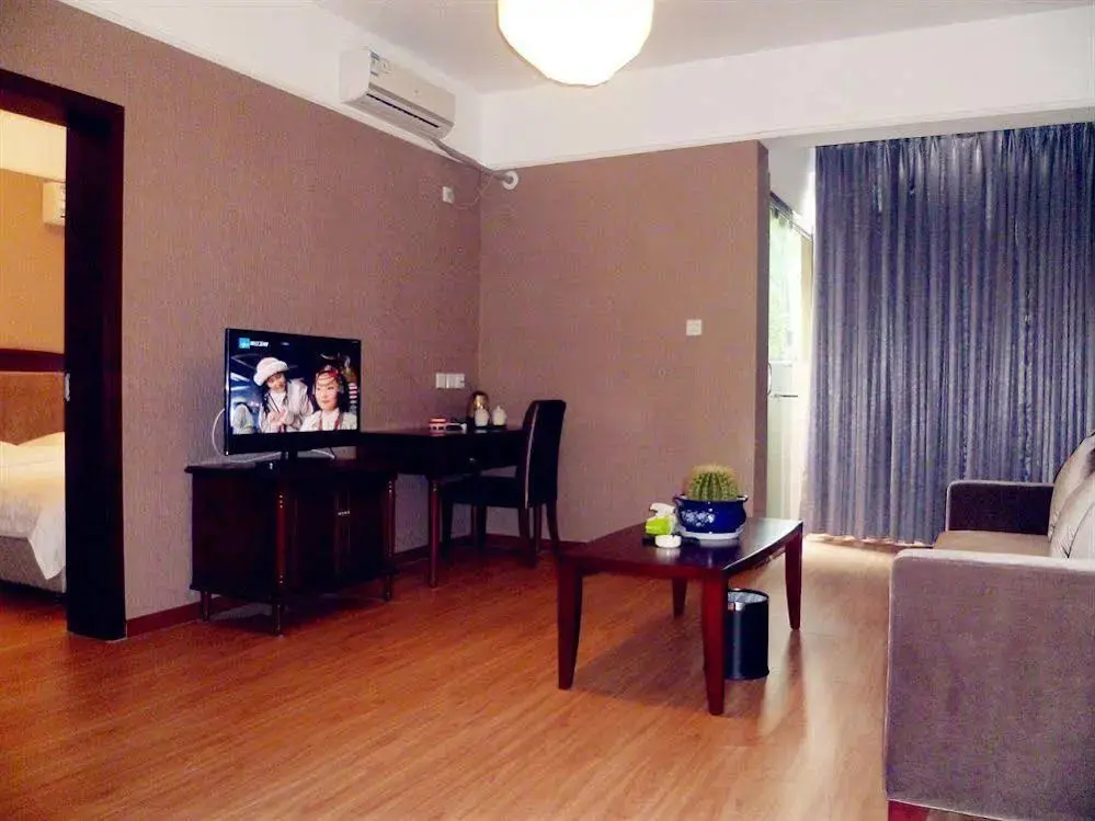 Чэнду: Chengdu Shuangliu Aishang Business Hotel