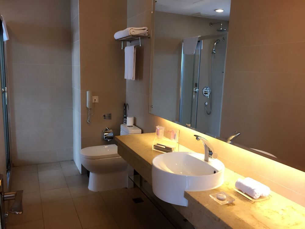 Гуанчжоу: Guangzhou Bauhinia Hotel