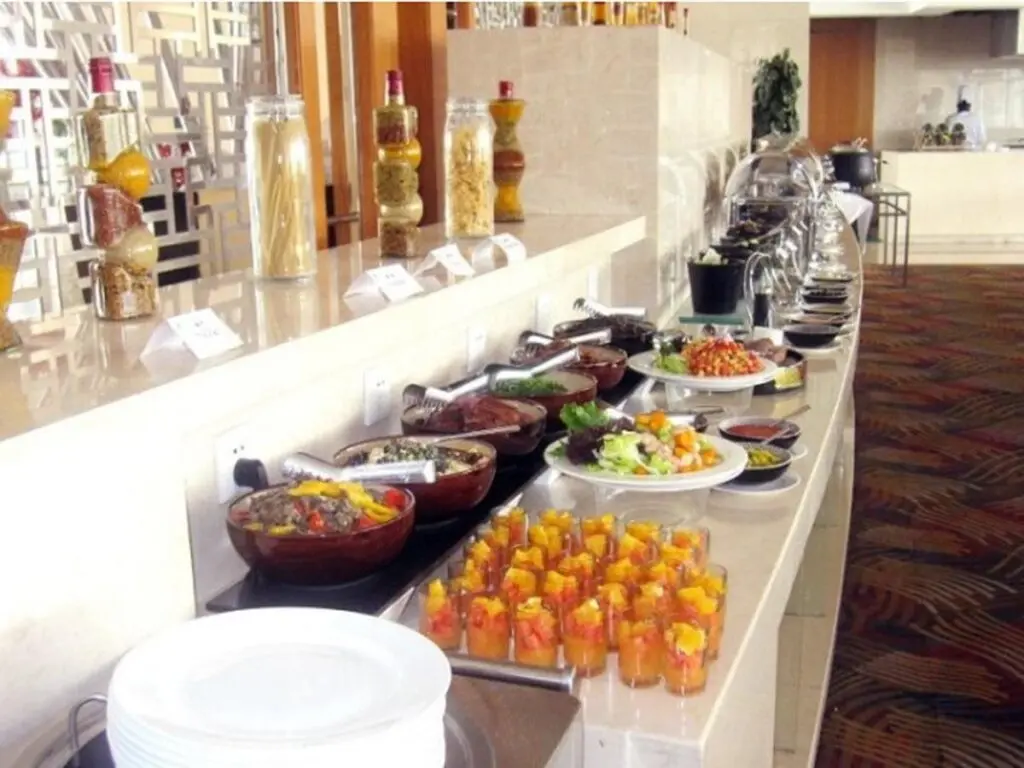 Нанкин: Glarun Jinling Hotel Nanjing