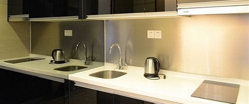 Гуанчжоу: PengMan Apartment at Jliving