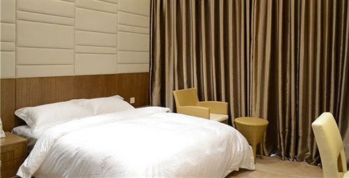 Гуанчжоу: PengMan Apartment at Jliving