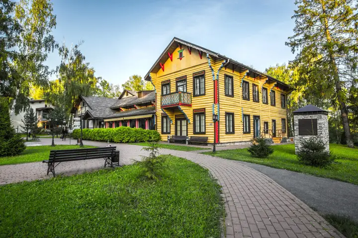 Ларёво: Отель Артурс СПА Отель by Mercure