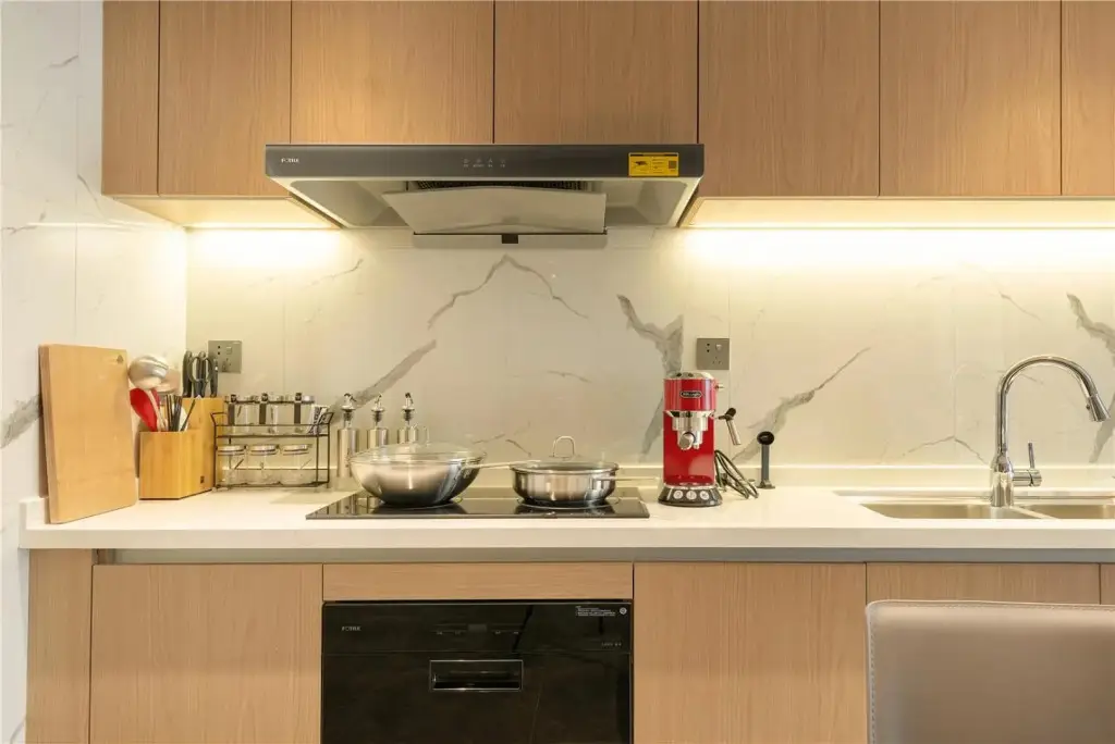 Чэнду: Cresasia Residence