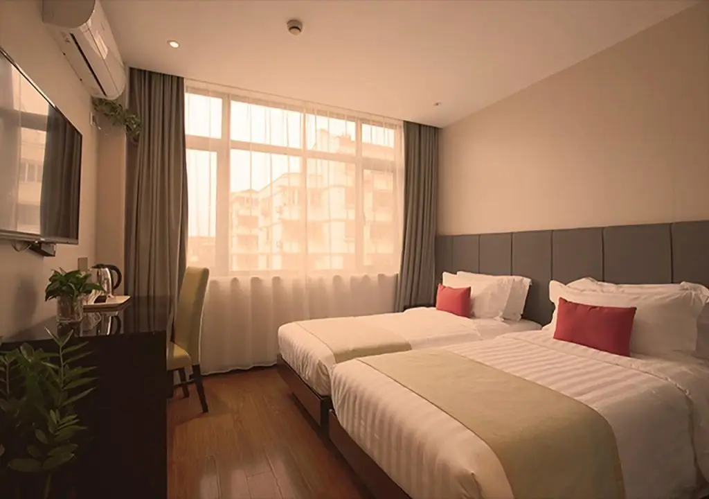 Шанхай: Joyful Star Hotel Pudong Airport Chenyang（Formerly Starway Hotel Puding Airport Chengyang)