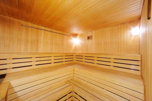 Чкаловский: Ателика Сосновый Бор Отель