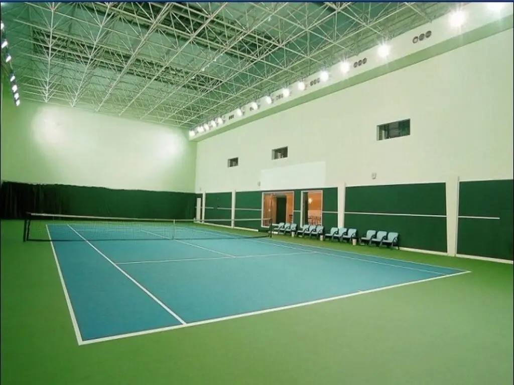 Шанхай: Everbright Convention & Exhibition Centre