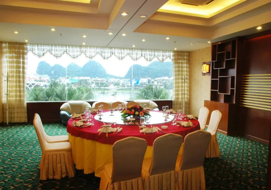 Гуйлинь: Hotel Universal Guilin