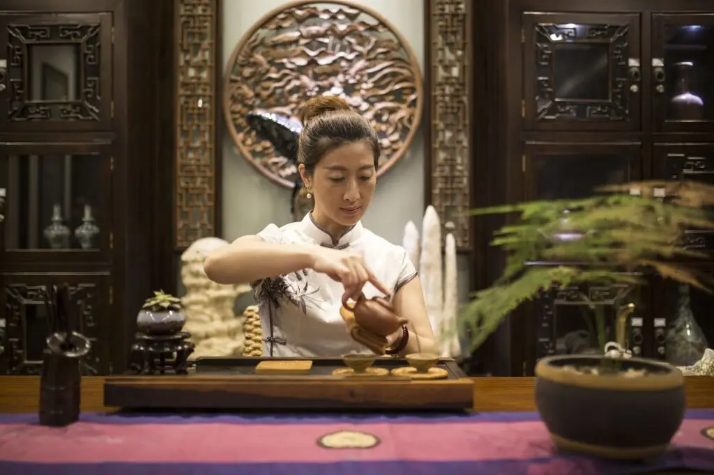 Гуйлинь: Aroma Tea House