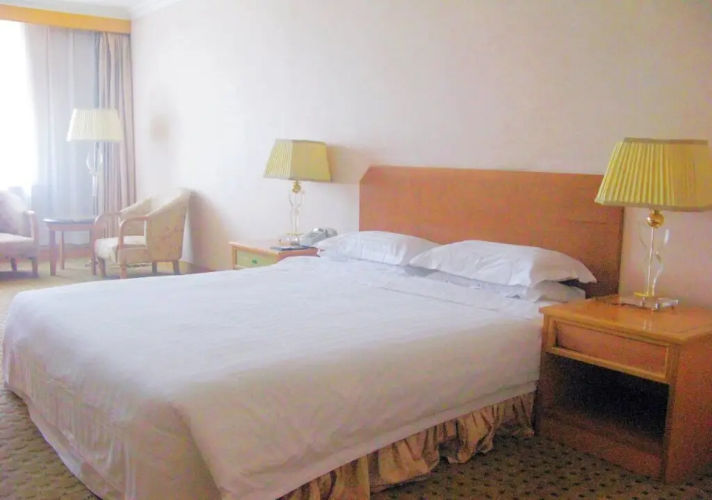 Пекин: Eastern Air Hotel