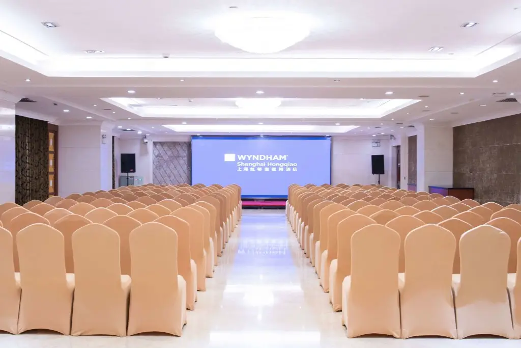 Шанхай: Wyndham Shanghai Hongqiao