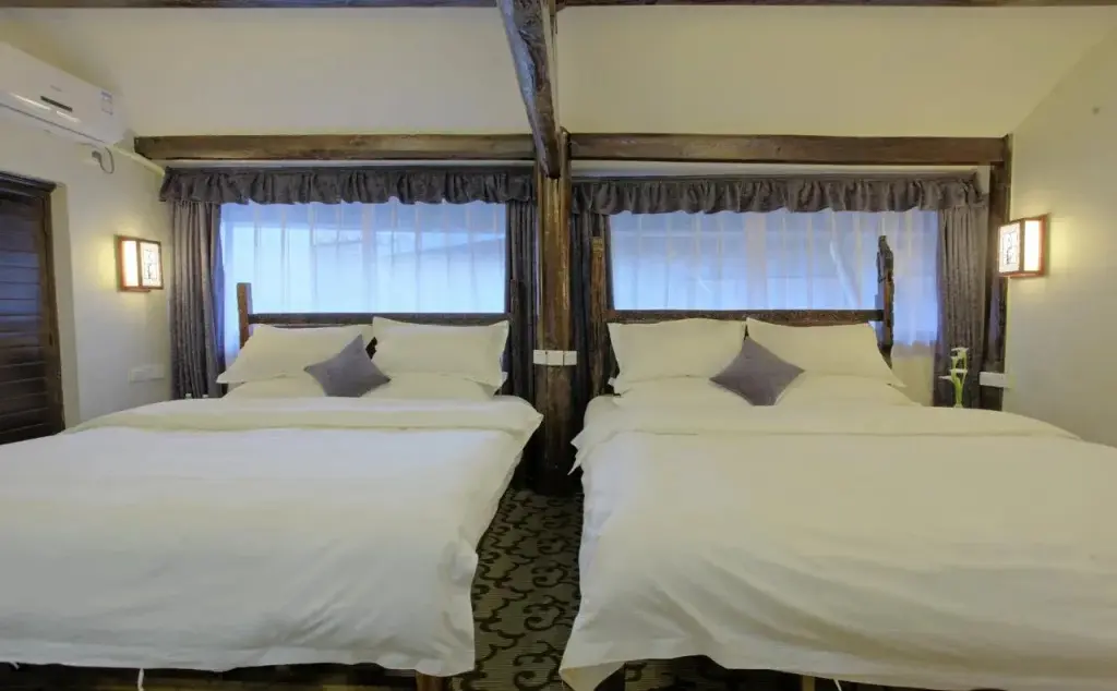 Лицзян: Lijiang Zhen Shui Ren Jia Inn