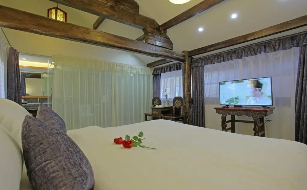 Лицзян: Lijiang Zhen Shui Ren Jia Inn