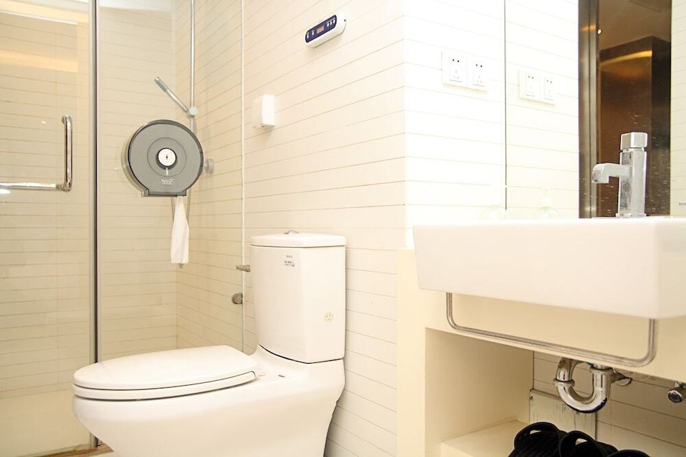 Гуанчжоу: Private-Enjoyed Home Stanley International Apartment