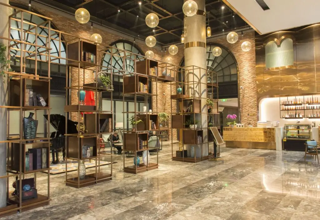 Guilin Plaza Hotel — фото 1