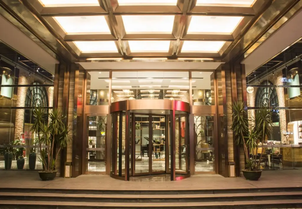 Гуйлинь: Guilin Plaza Hotel