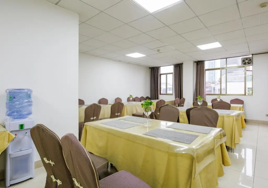 Гуанчжоу: Guanghua Hotel