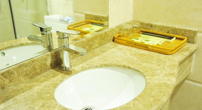 Пекин: East Sacred Hotel Beijing