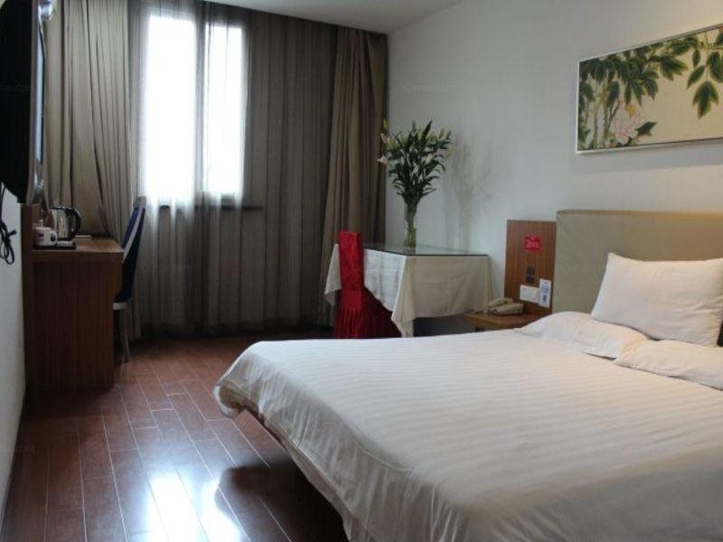 Yiting Si ji Hotel — фото 1