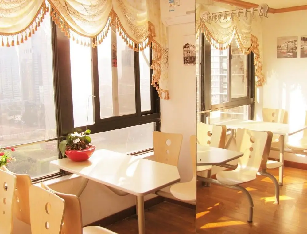 Шэньчжэнь: Melbourne's Home Youth Hostel