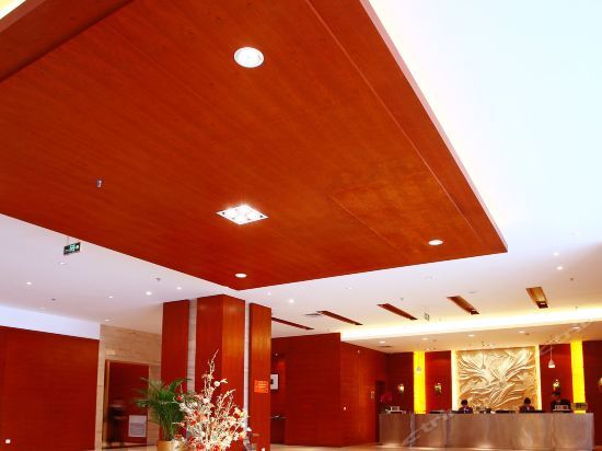 Таншань: Tangshan Aishite Suite Hotel