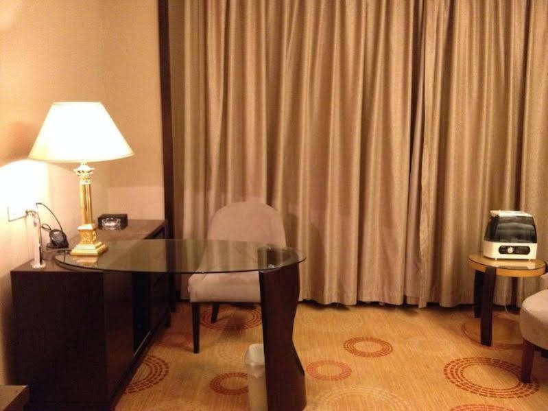 Харбин: Sinoway Hotel