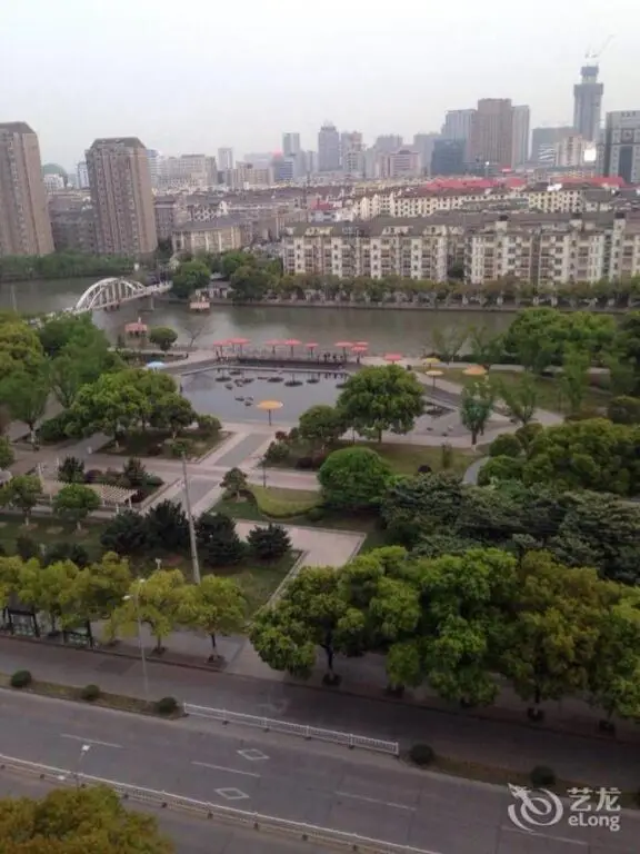 Шанхай: Kunshan Grace Hotel