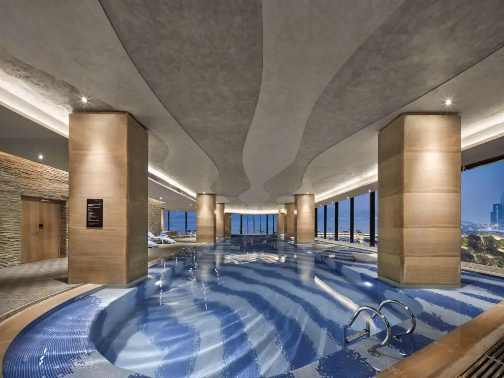 Шэньчжэнь: Hilton Shenzhen Shekou Nanhai