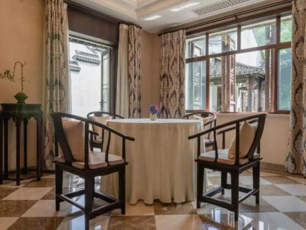 Цзясинь: Dockside Boutique Hotel