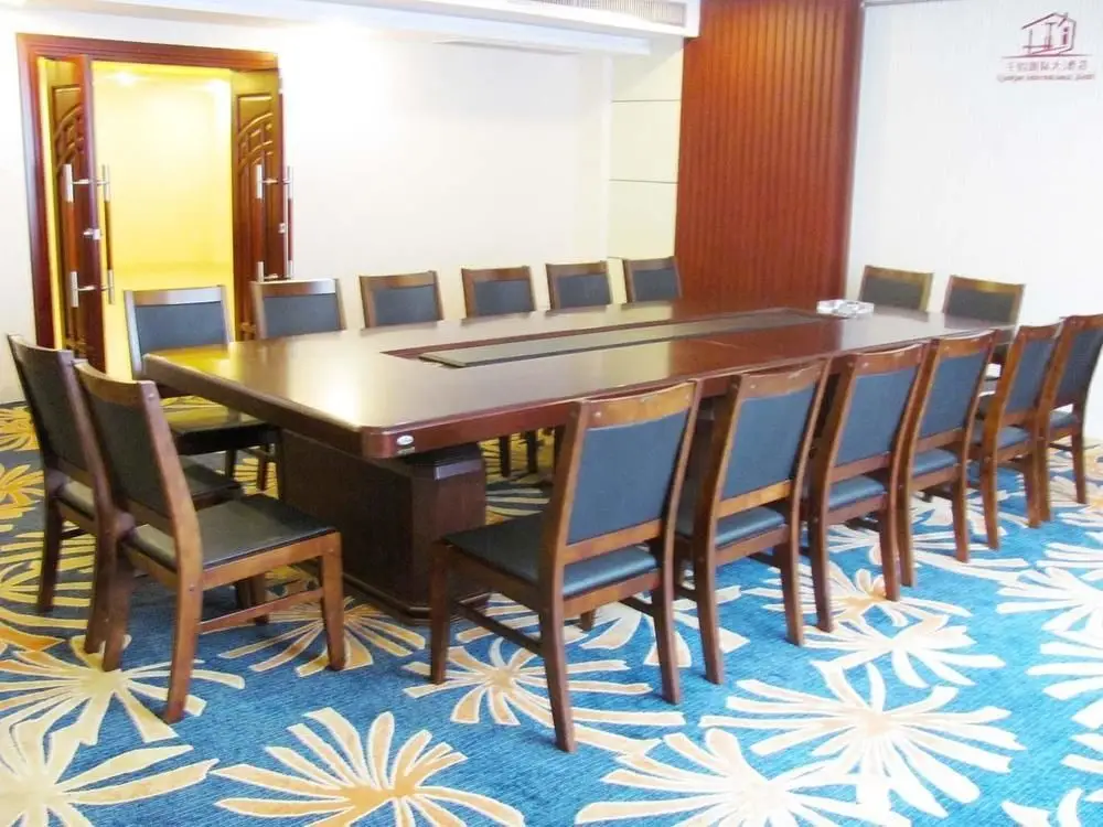 Гуйлинь: Gongcheng Qianjun International Hotel