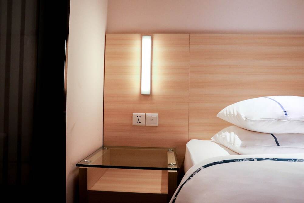 Гуанчжоу: Elan Select Hotel (Guangzhou Baiyun Airport)