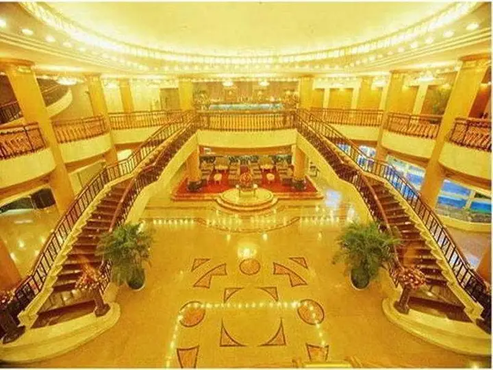 Гуанчжоу: White Palace Hotel - Guangzhou