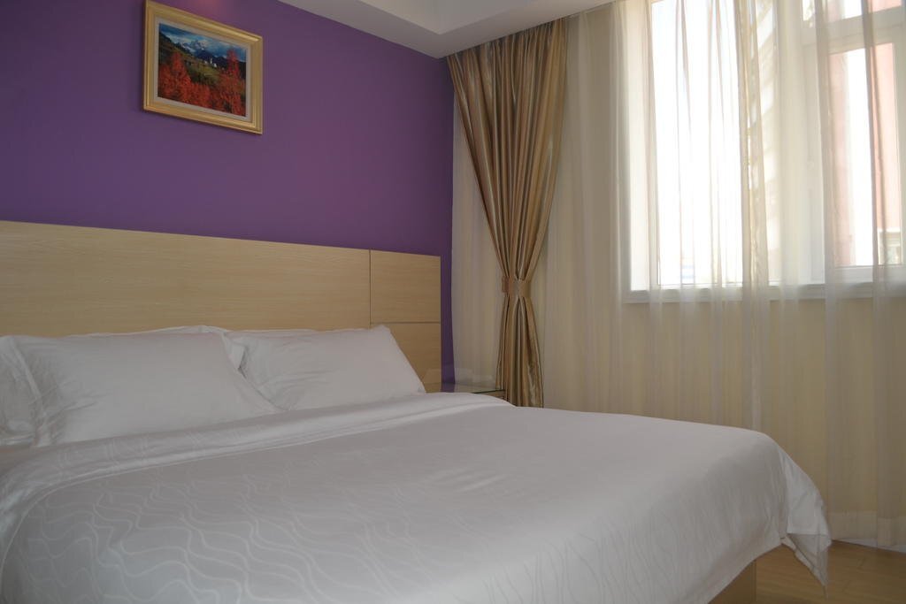 Шэньчжэнь: No. 8 Hotel Chain Hotel Dong Men Branch