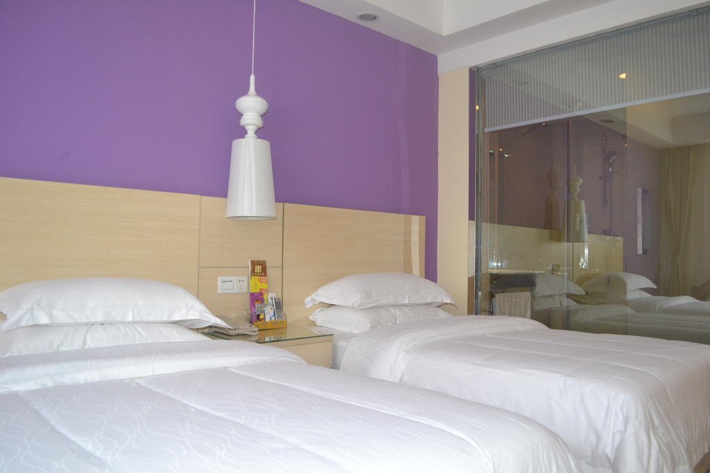 Шэньчжэнь: No. 8 Hotel Chain Hotel Dong Men Branch
