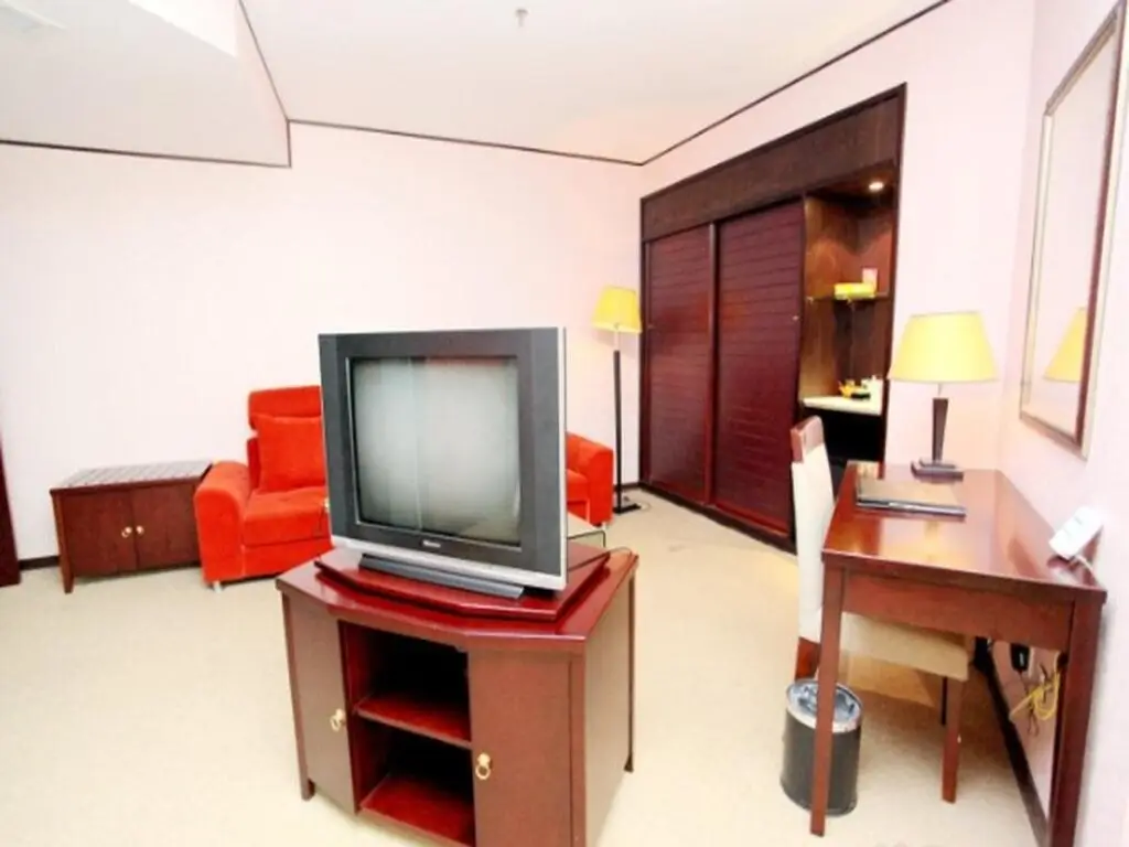 Nan Jing Ze Tian Hotel — фото 1