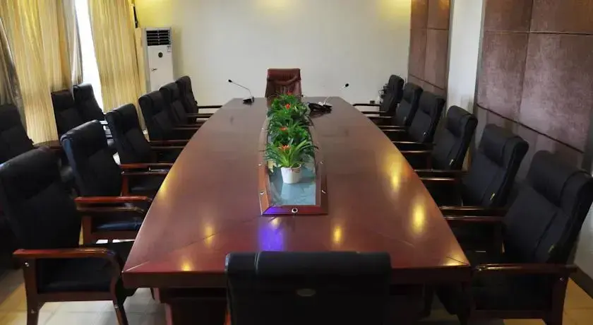 Чэнду: Hengshan Hotel
