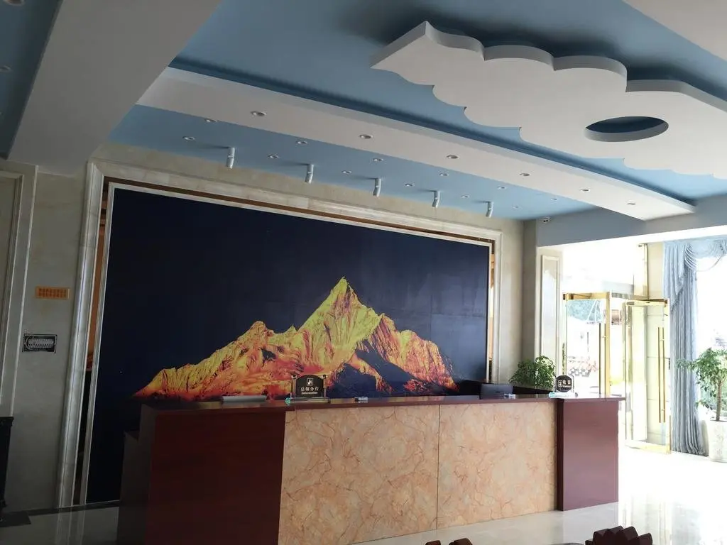 Дечен: Mingzhu Hotel