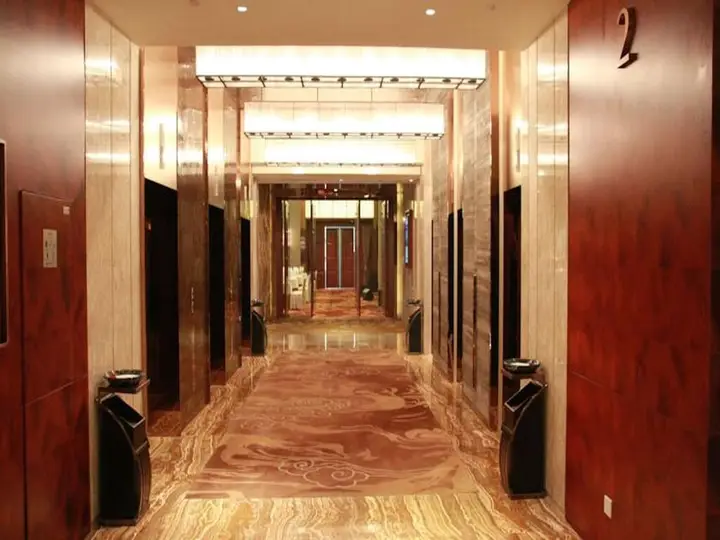 Чэнду: Chengdu Airport Hotel